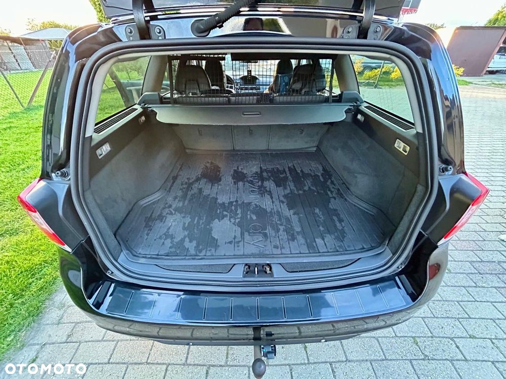 Volvo V70 D4 Momentum - 13