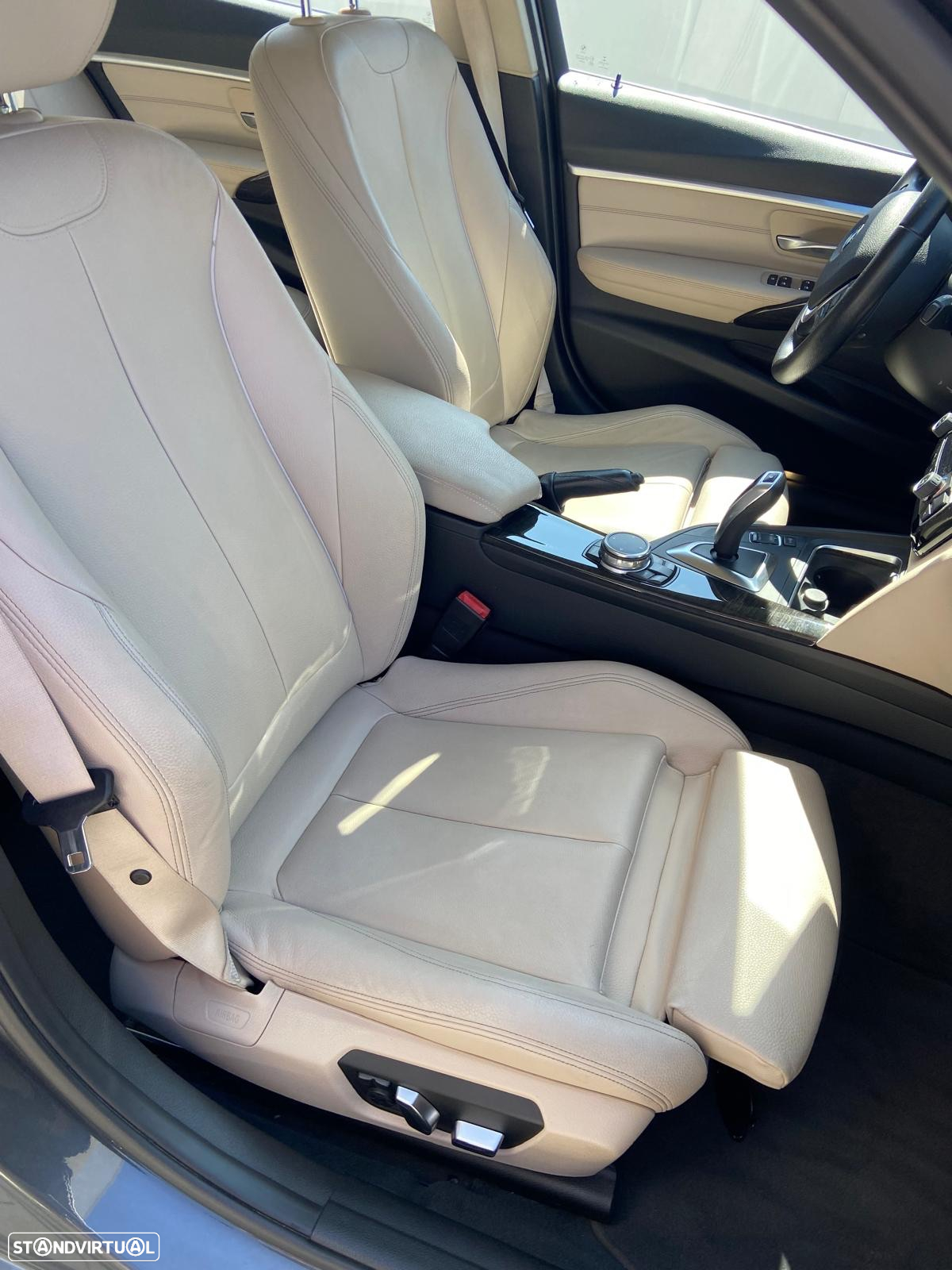 BMW 320 d Touring Line Luxury Auto - 12