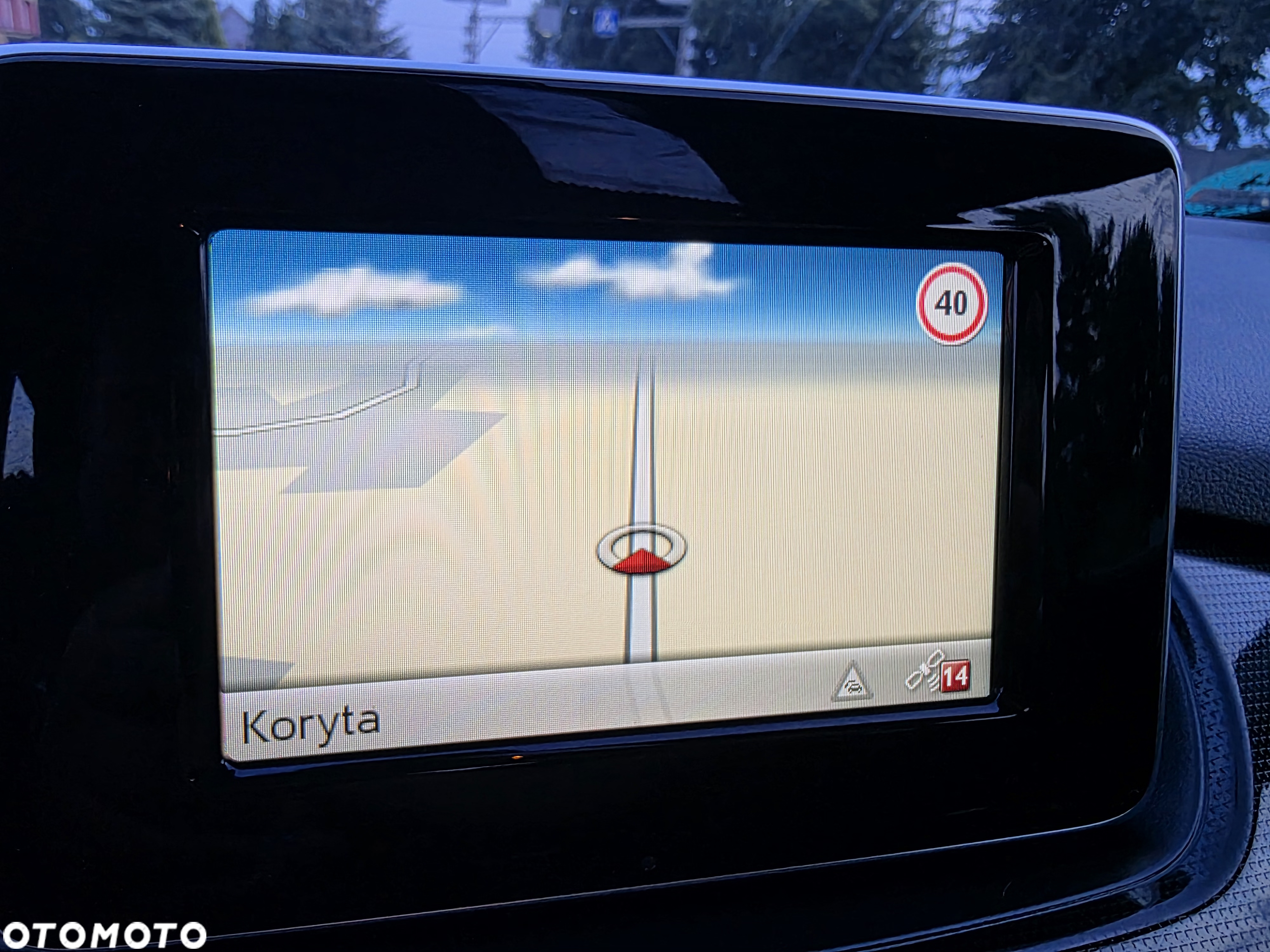 Mercedes-Benz Klasa B 200 CDI (BlueEFFICIENCY) - 28