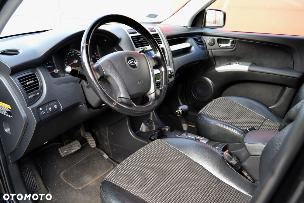Kia Sportage 2.0 CRDi Freedom - 5