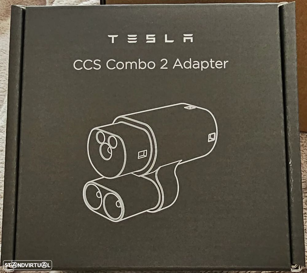 Tesla Model S - 12