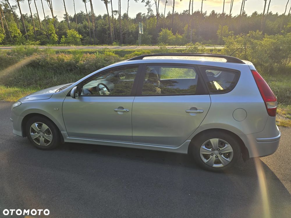 Hyundai i30 1.6 CRDi Classic - 6