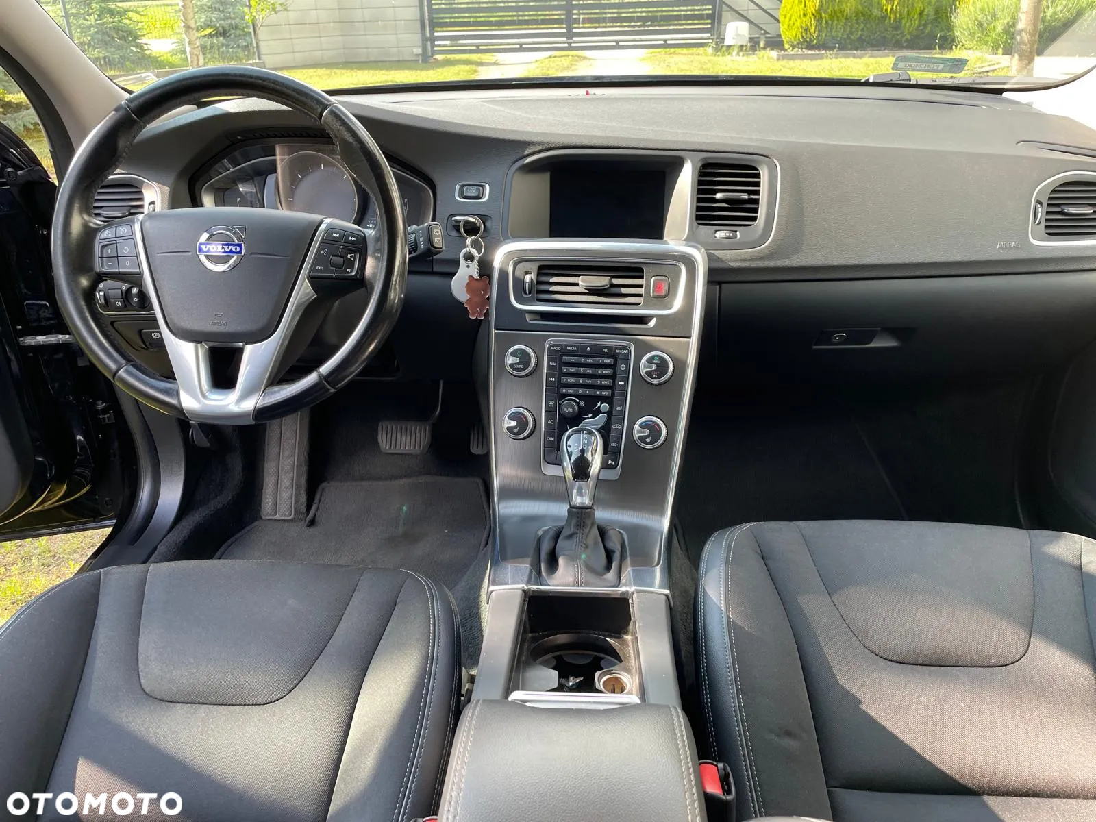 Volvo V60 D4 Drive-E Momentum - 13