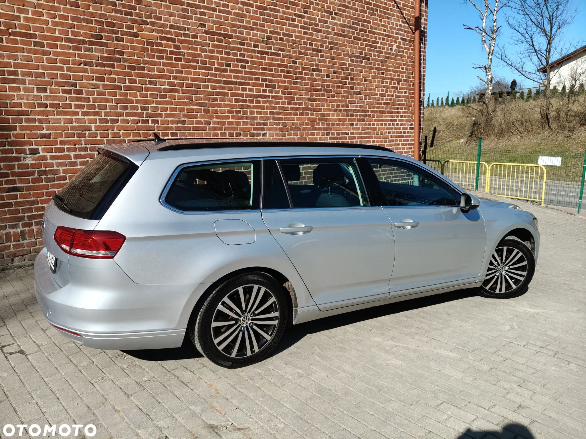 Volkswagen Passat 2.0 TDI BMT Comfortline DSG - 3
