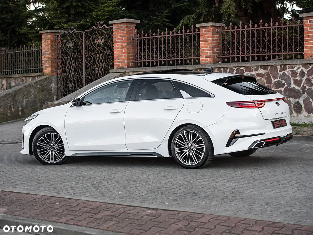 Kia ProCeed 1.4 T-GDI DCT7 OPF GT LINE - 10