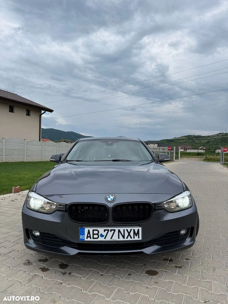 BMW Seria 3 - 1