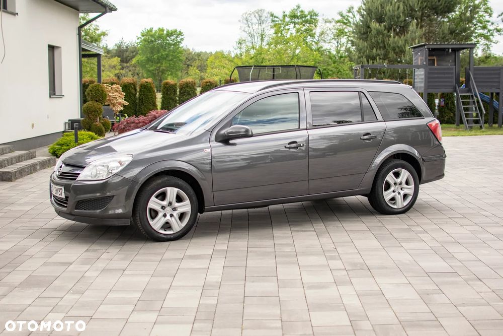 Opel Astra - 28