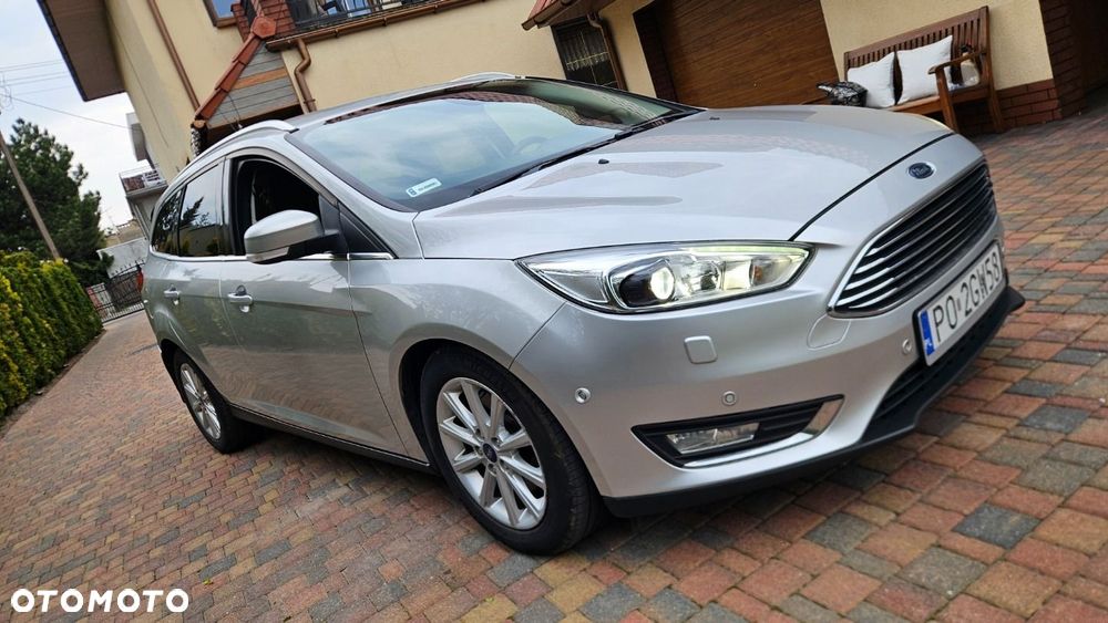 Ford Focus - 10