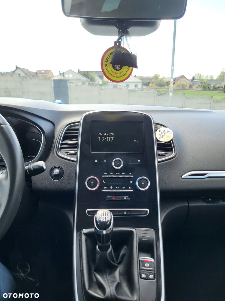 Renault Scenic - 40