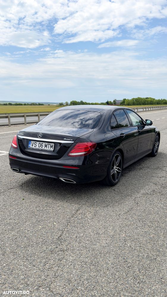 Mercedes-Benz E - 4