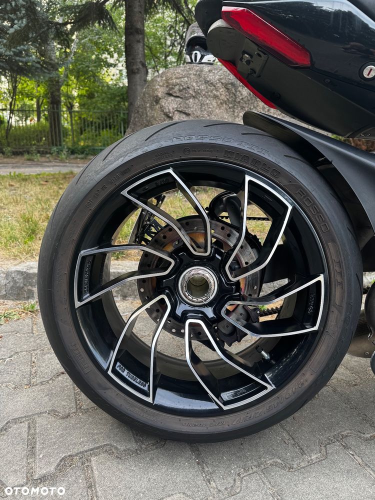 Ducati Diavel - 6