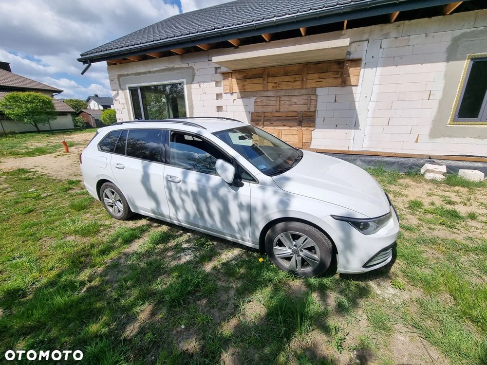 Volkswagen Golf - 2