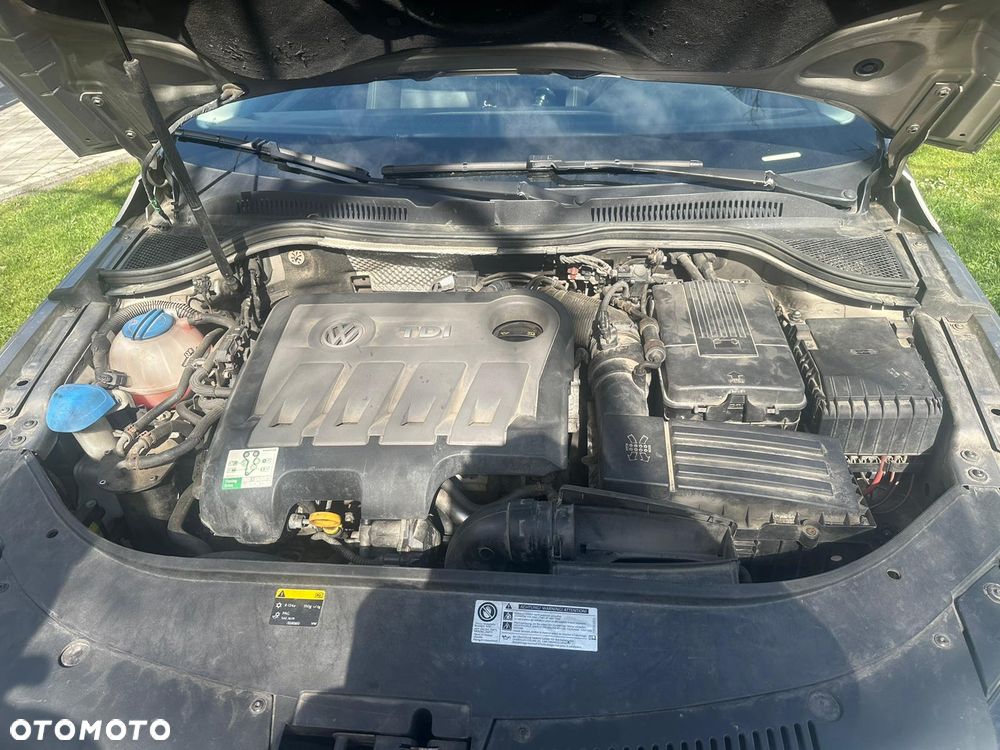 Volkswagen CC 2.0 TDI DPF BMT - 12