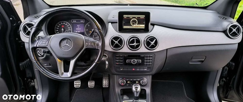 Mercedes-Benz Klasa B 200 CDI (BlueEFFICIENCY) - 26