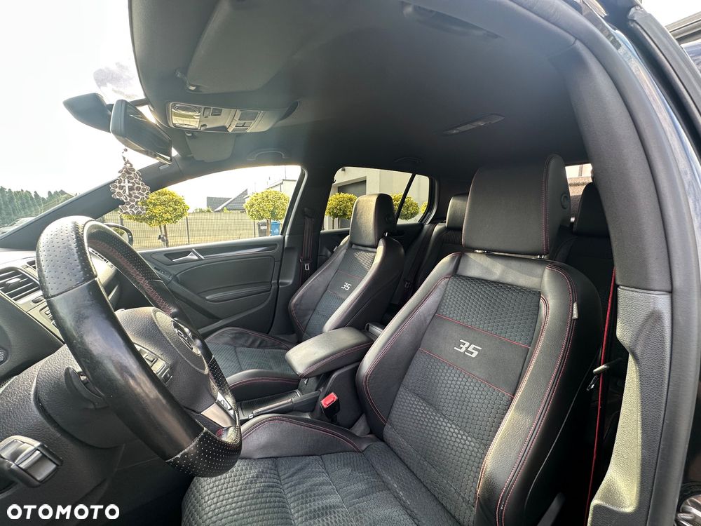 Volkswagen Golf 2.0 GTI DSG Edition 35 - 10