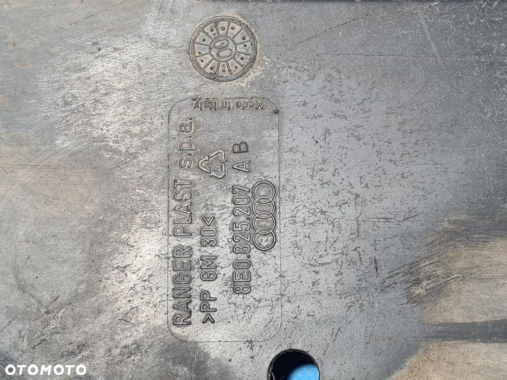 OSŁONA PLASTIKOWA PODWOZIA AUDI A4 B6 - 6