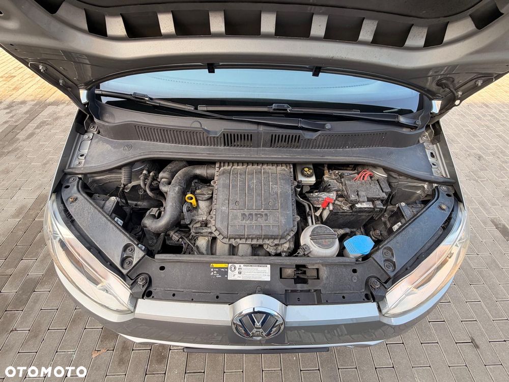 Volkswagen up! BlueMotion Technology club - 12