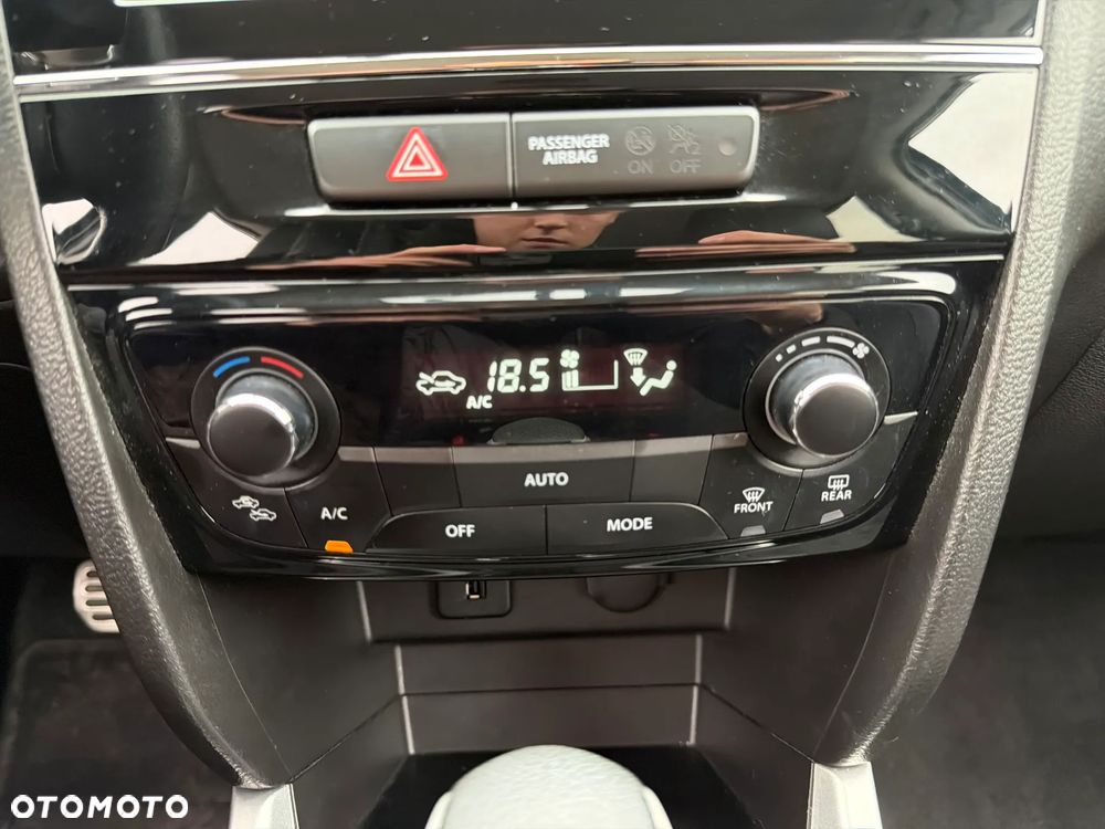 Suzuki Vitara 1.4 Boosterjet Premium 2WD - 20