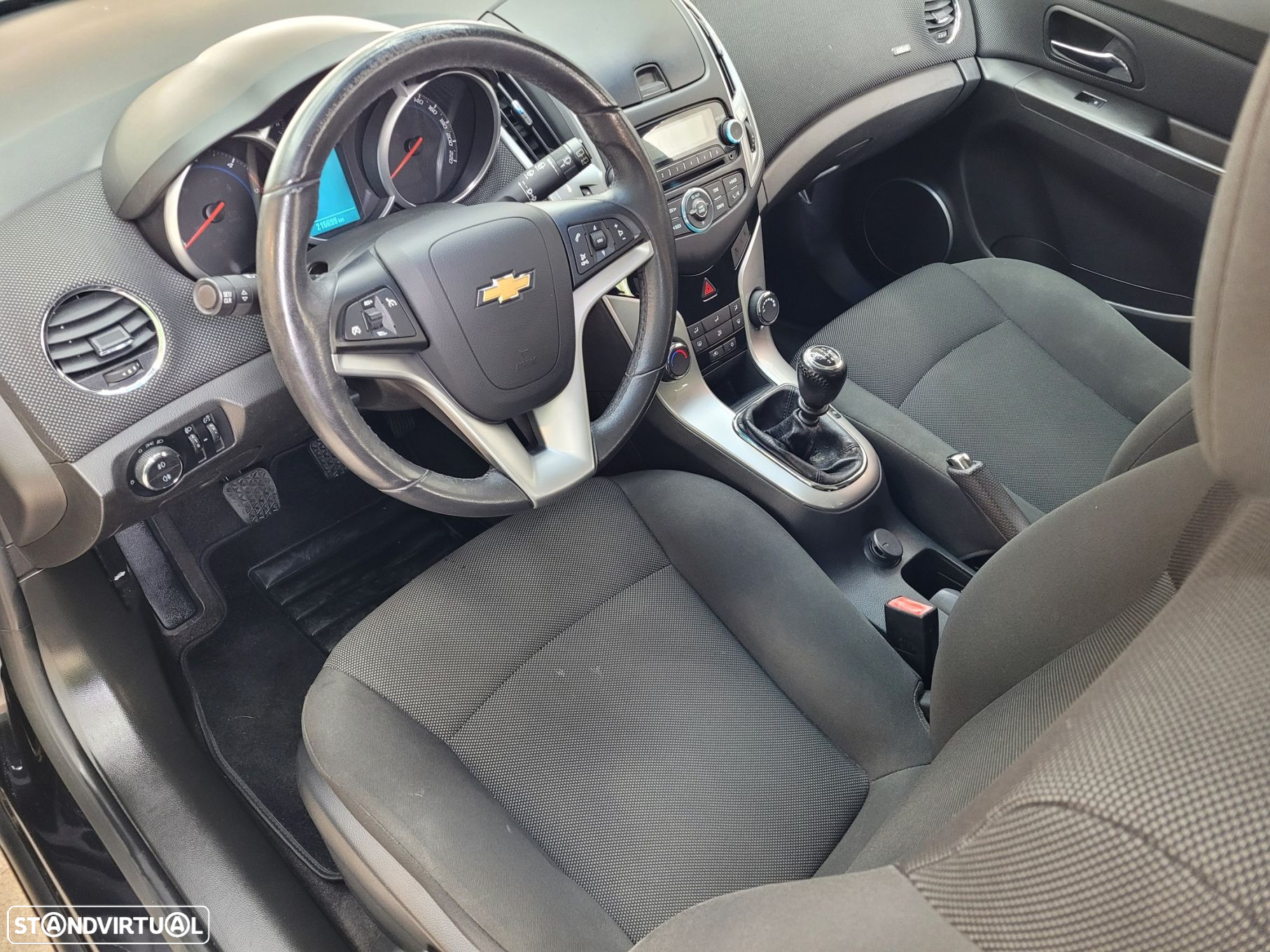 Chevrolet Cruze SW 1.7 VCDi LT - 8