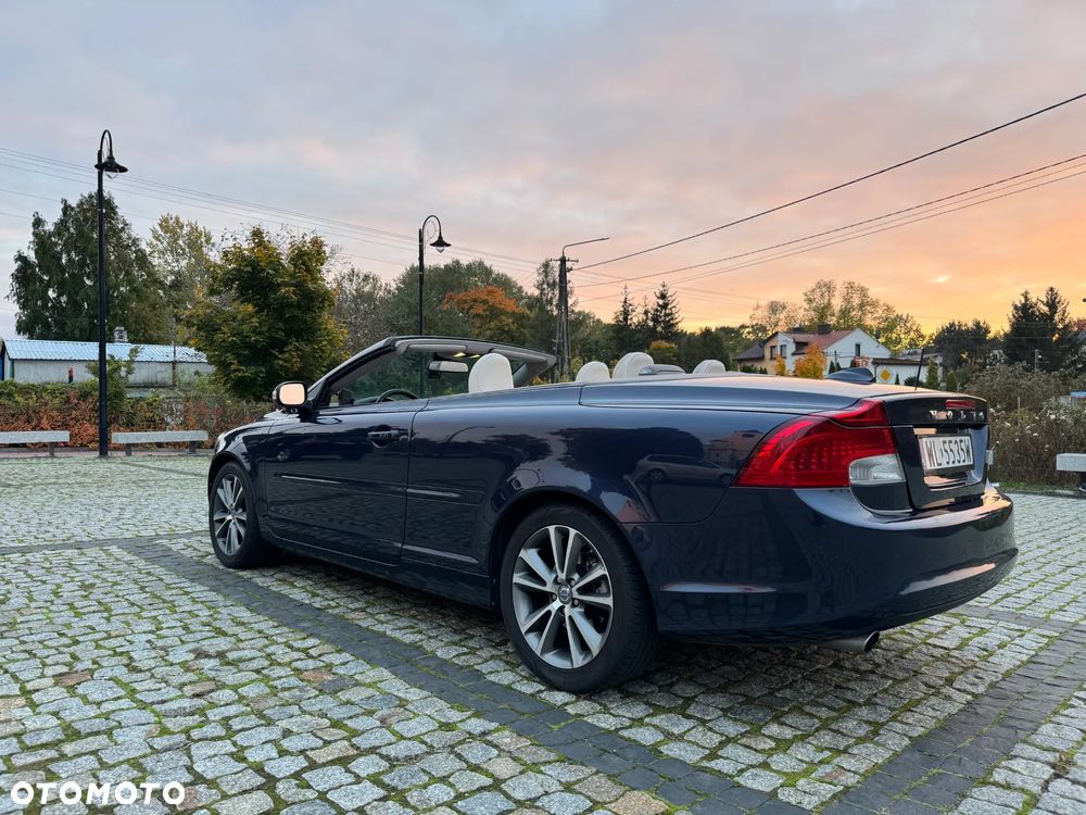 Volvo C70 T5 Summum - 12