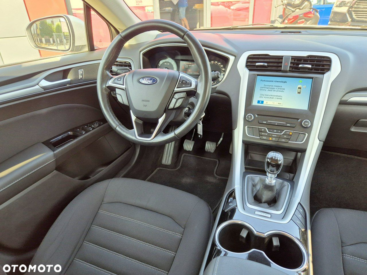 Ford Mondeo - 16