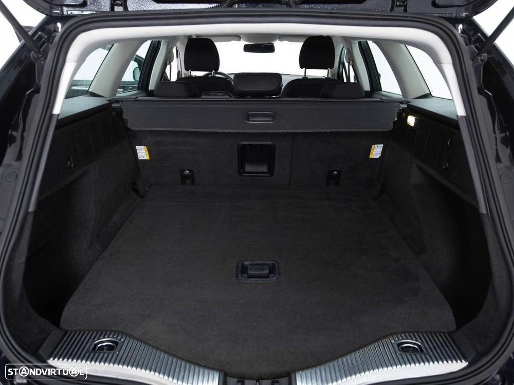 Ford Mondeo SW 2.0 TDCi Trend - 11