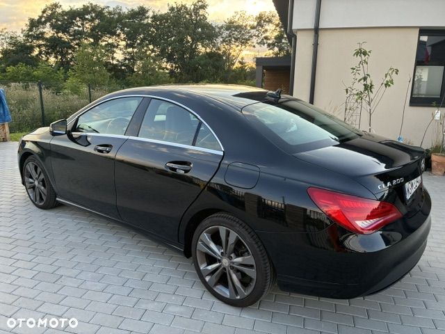 Mercedes-Benz CLA 200 - 3