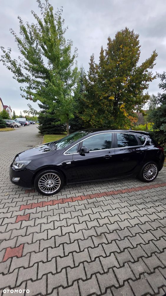 Opel Astra 1.6 Turbo Automatik Cosmo - 7