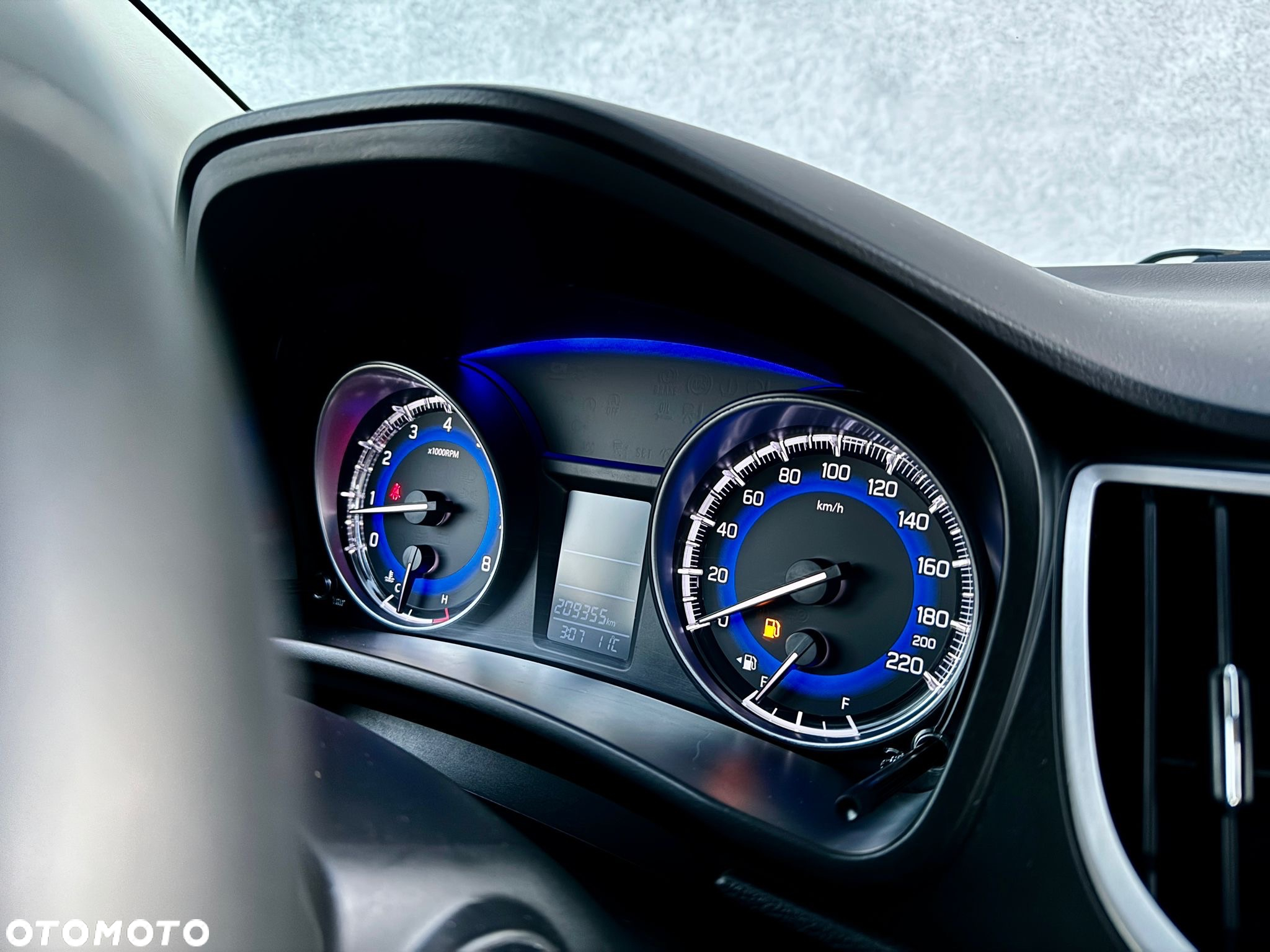 Suzuki Baleno 1.2 Premium Plus - 25