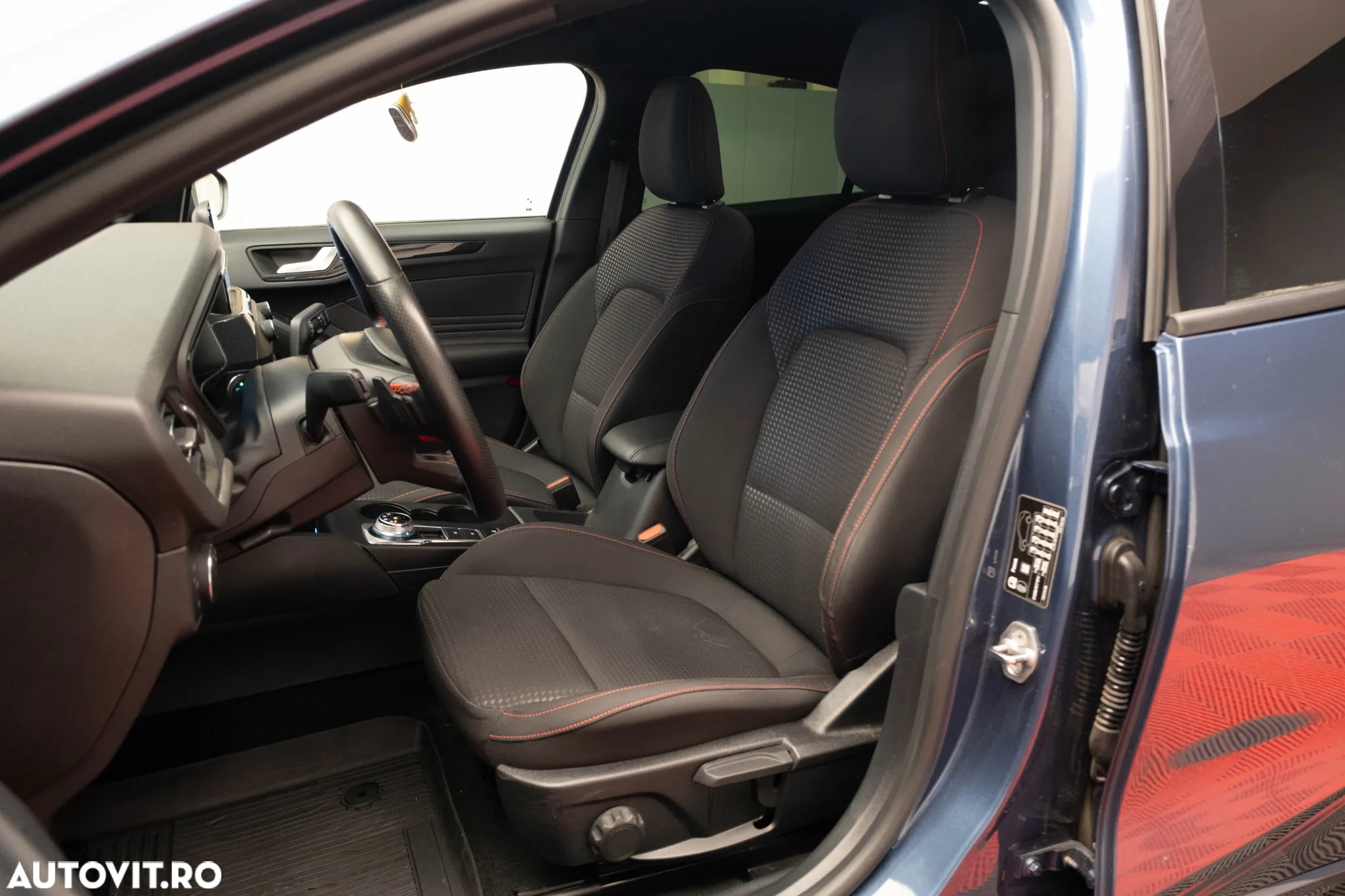 Ford Focus 1.5 Ecoboost ST-Line - 19