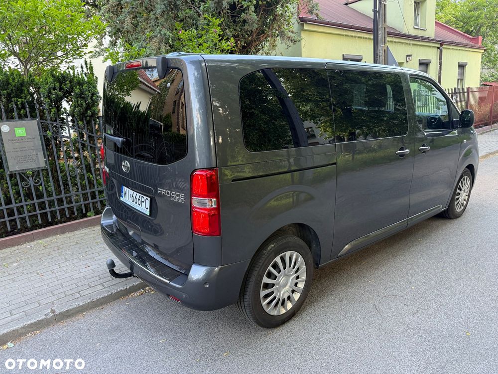 Toyota ProAce Kombi D-4D Medium 2,8t - 12