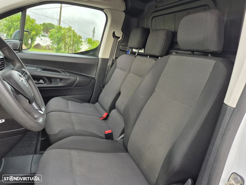 Opel Combo - 2021 | GARANTIA | 3 LUG - 6