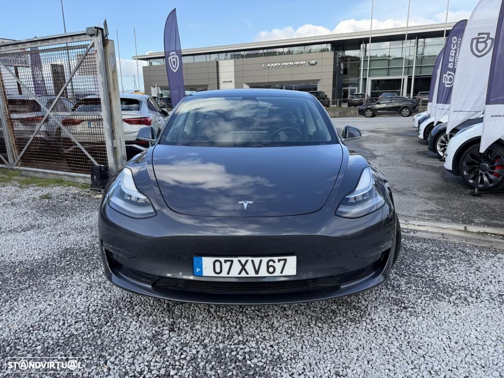 Tesla Model 3 Long-Range Dual Motor AWD - 4