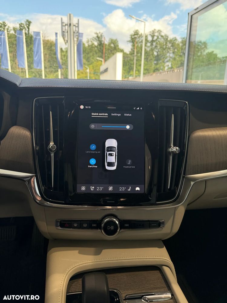 Volvo S90 B5 MHEV AT AWD Plus Bright - 23