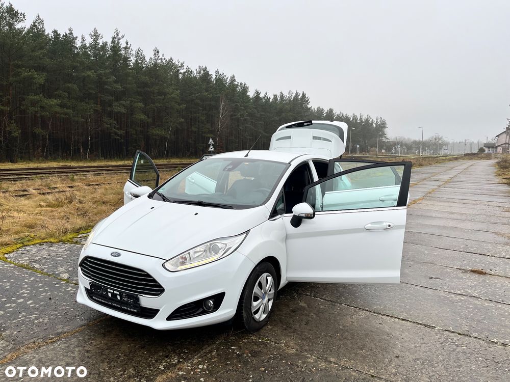 Ford Fiesta 1.6 TDCi Titanium - 11
