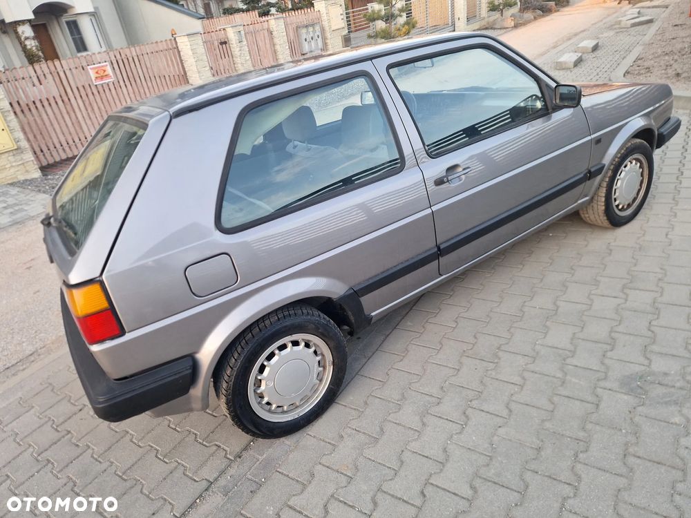 Volkswagen Golf - 17