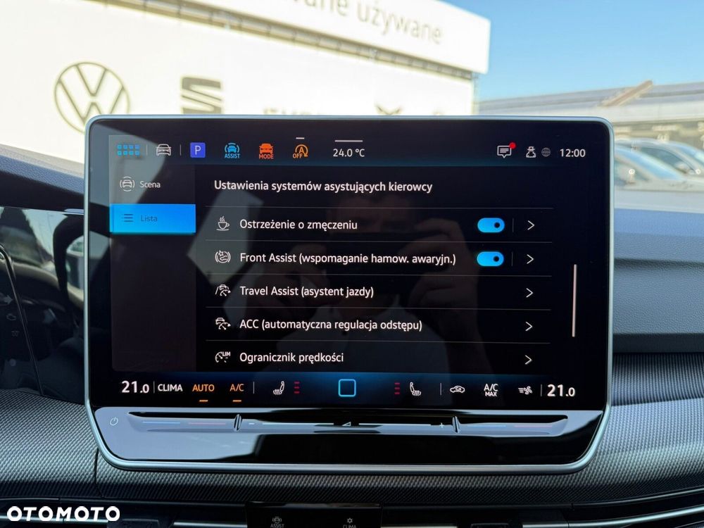 Volkswagen Golf Variant 1.5 eTSI mHEV R-Line DSG - 17