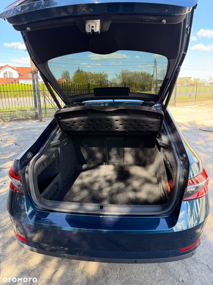 Skoda Superb 1.5 TSI Style DSG - 8