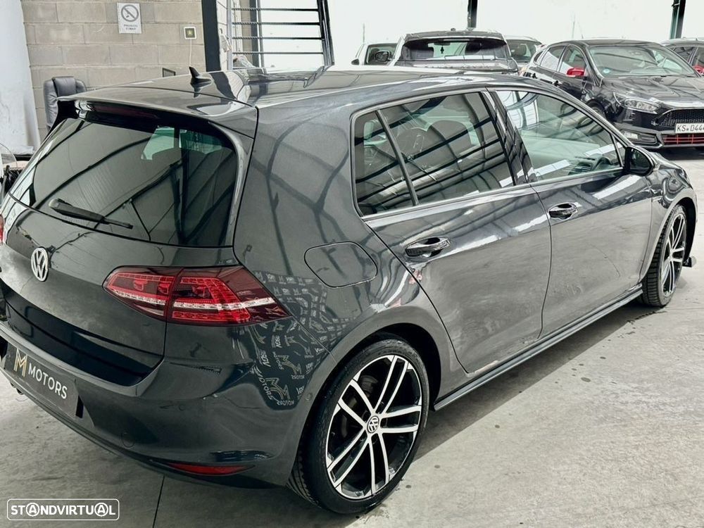 VW Golf 2.0 TDI GTD DSG - 33