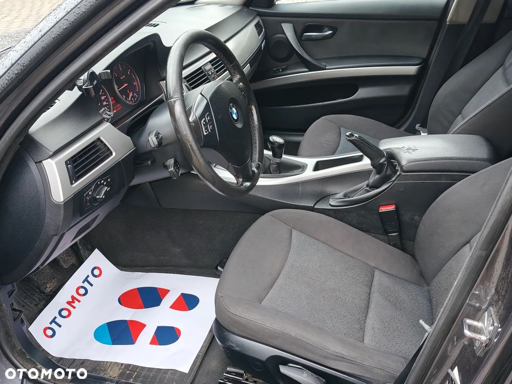 BMW Seria 3 320d DPF - 9
