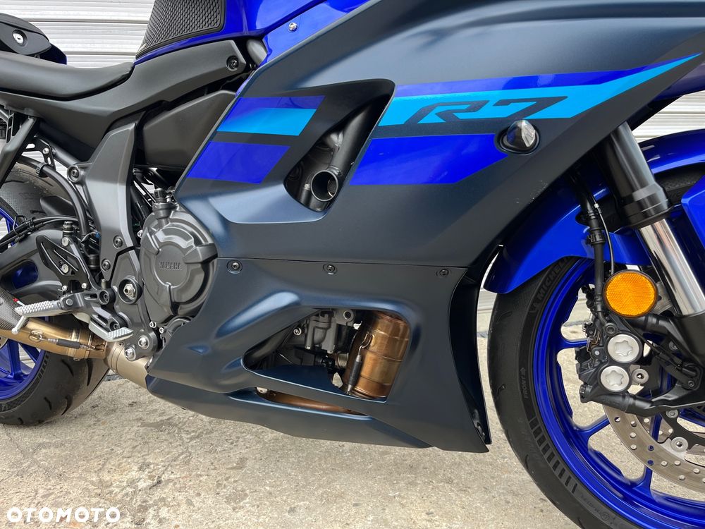 Yamaha YZF - 29