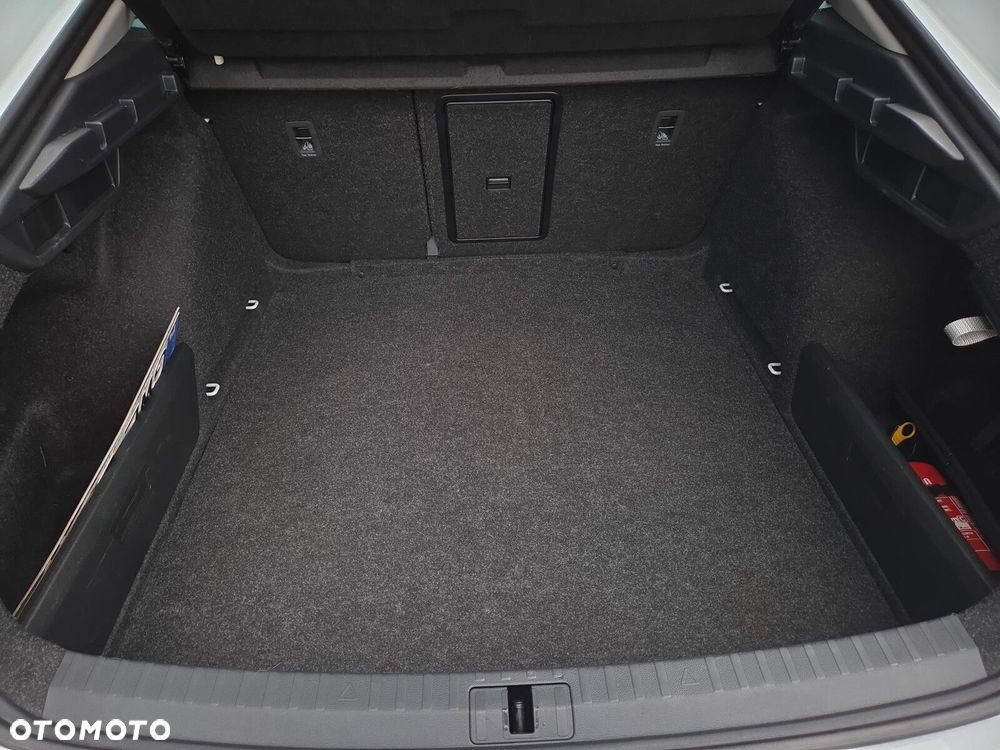 Skoda Octavia 2.0 TDI Ambition DSG - 22