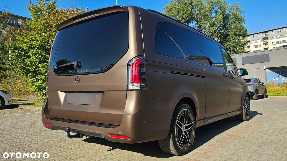 Mercedes-Benz Klasa V 300 d 4-Matic 9G-Tronic Exclusive (ekstra d³) - 2