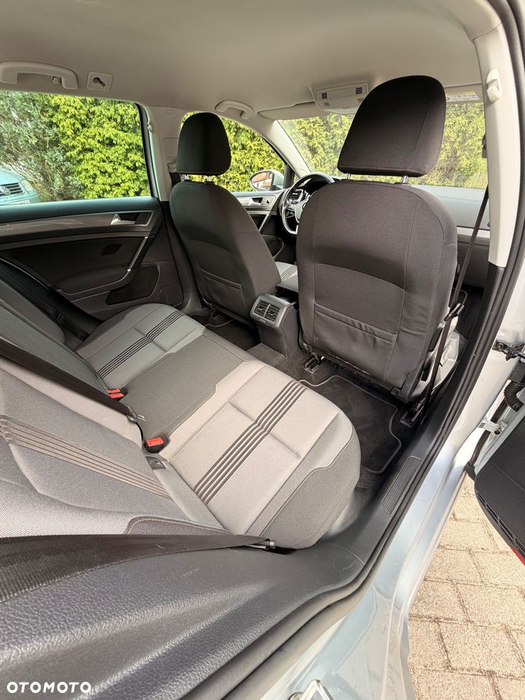 Volkswagen Golf 1.6 TDI BMT Highline - 12