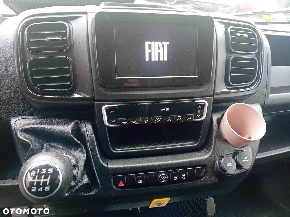 Fiat Ducato Brygadówka/Kamper - 27