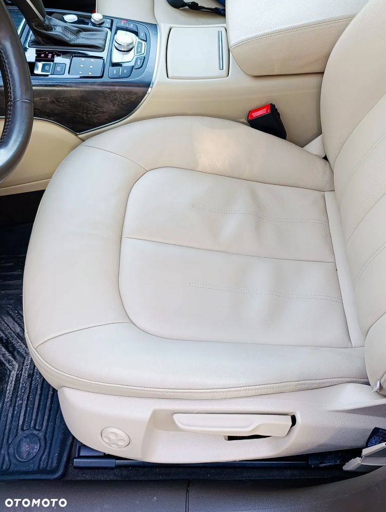 Audi A6 Avant 2.0 TDI ultra S tronic - 22