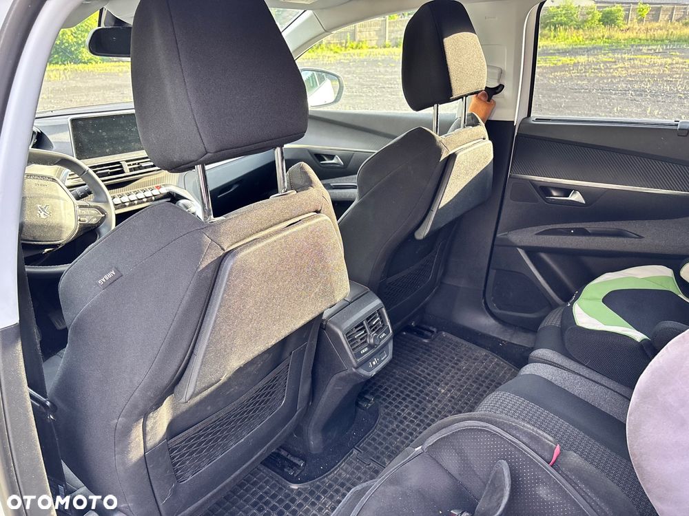 Peugeot 5008 - 14
