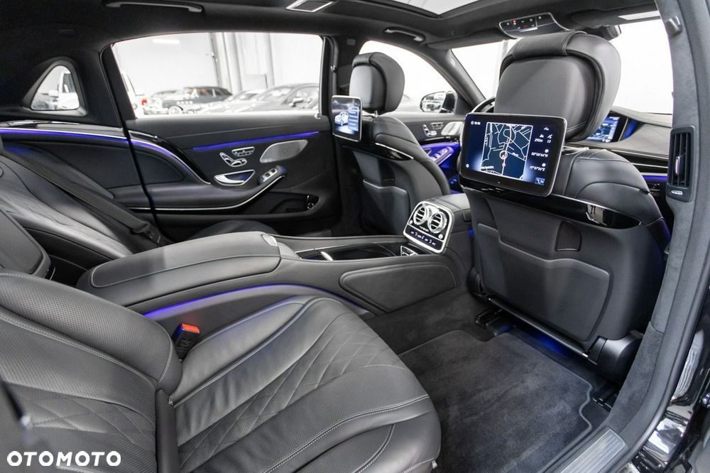 Mercedes-Benz Klasa S 560 4-Matic L 9G-TRONIC - 18