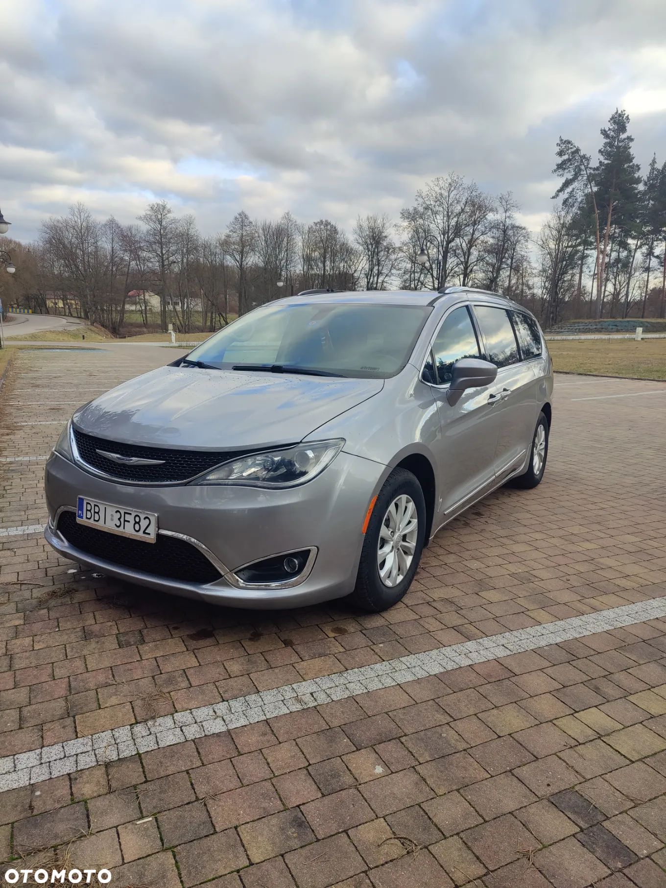 Chrysler Pacifica - 1