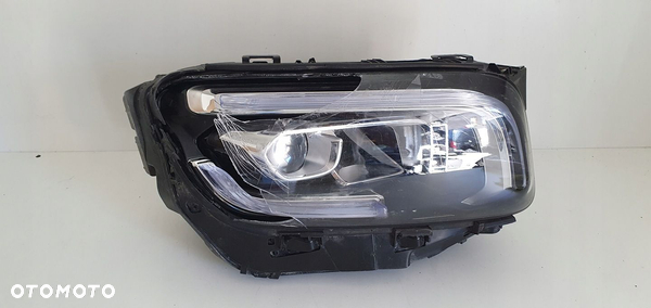 MERCEDES GLB 247 LAMPA PRAWA FULL LED PERFORMANCE
